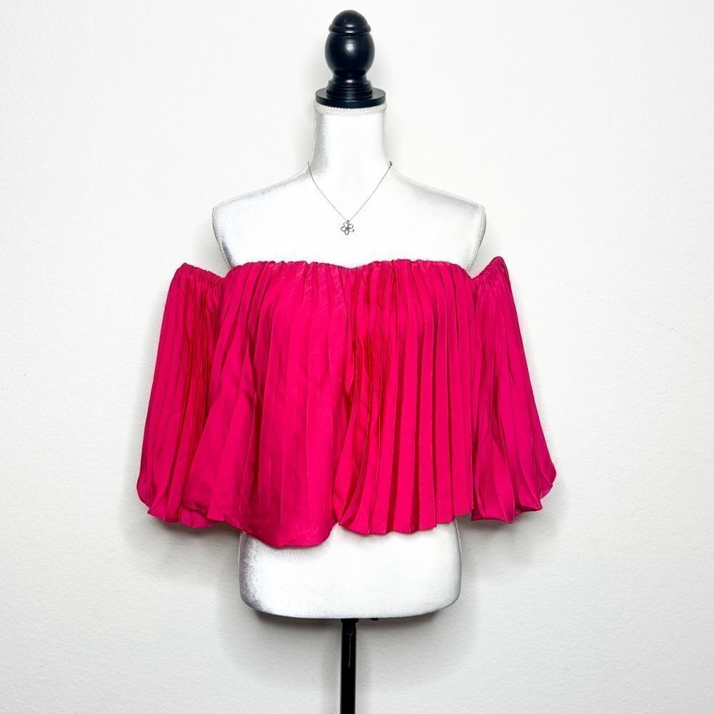 Express NWT! Women's Hot Pink Pleated Off-The-Shoulder Top Size XS